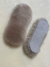 Load image into Gallery viewer, Sheepskin Insoles - Ladies