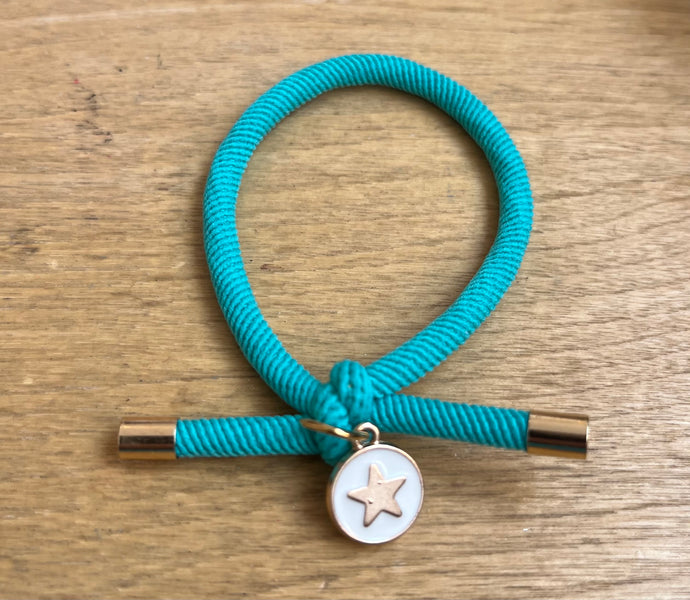 Hairband with star pendant