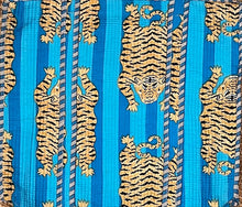 Load image into Gallery viewer, Tote Bag