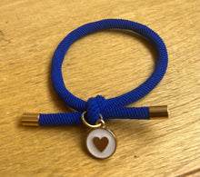 Load image into Gallery viewer, Hairband with heart pendant
