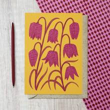 Load image into Gallery viewer, Snake Head Flowers